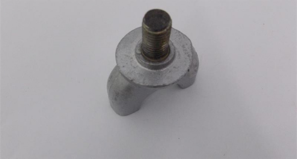 ALF0116 Крепеж руля низ