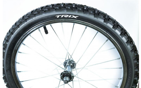 5981 Колесо переднее 18" Trix в сборе